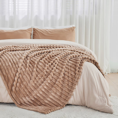 Sfrcord® 🔥Popular soft plush nap blanket