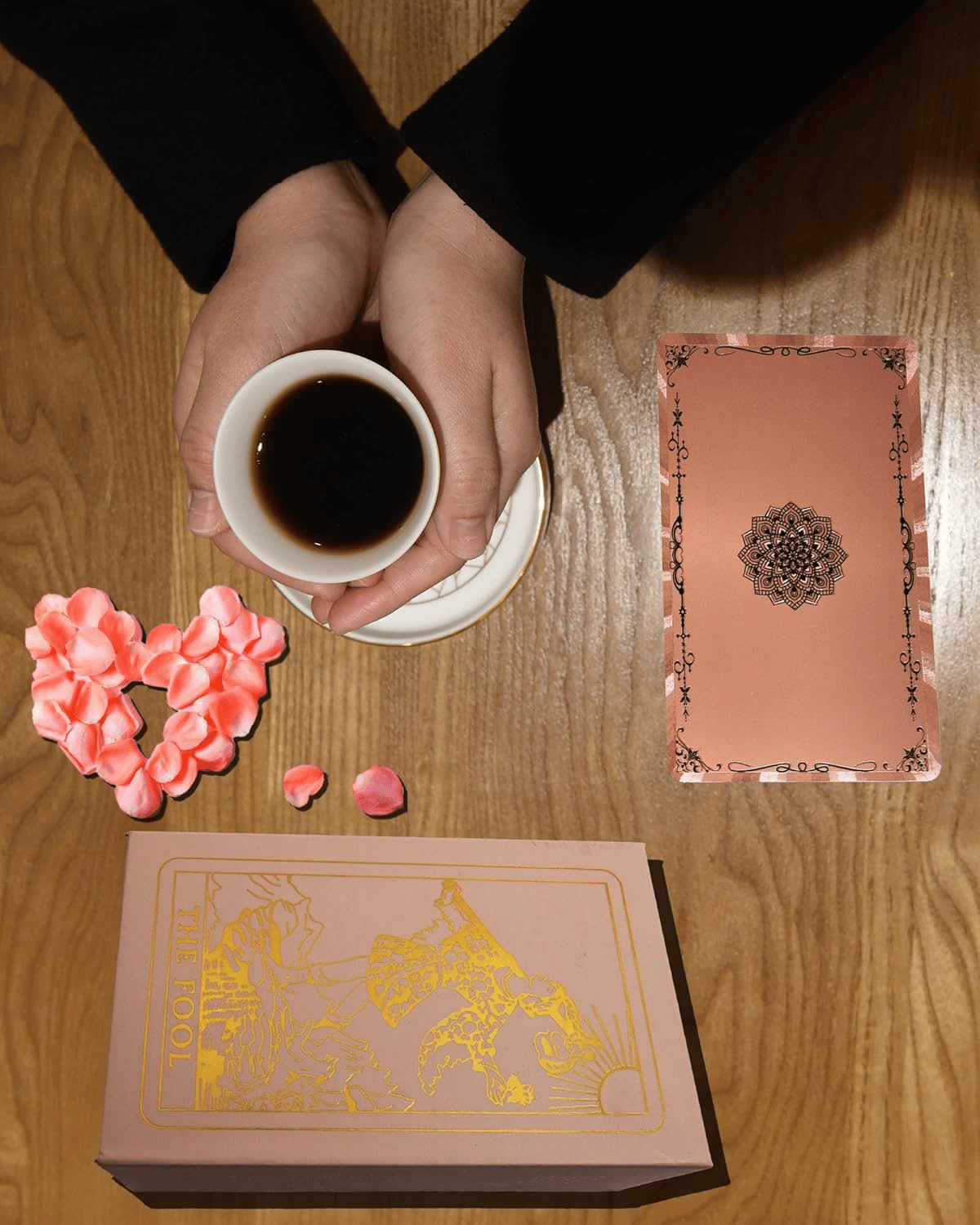 CILIFER® Witchy Cauldron Rose Gold Tarot Cards with Guide Book Waterproof Wrinkle Resistant Foil Tarot Deck for Beginners Includes Chakras Planets Zodiac Signs Elements & Affirmations